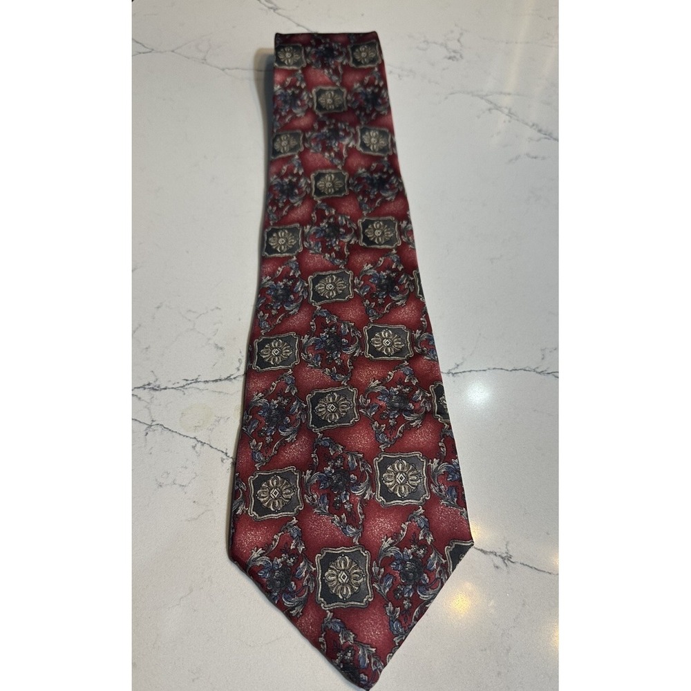 FERAUD QUALITY DESIGNER QUALITY NECKTIE TIE Maroon Gray  Cream